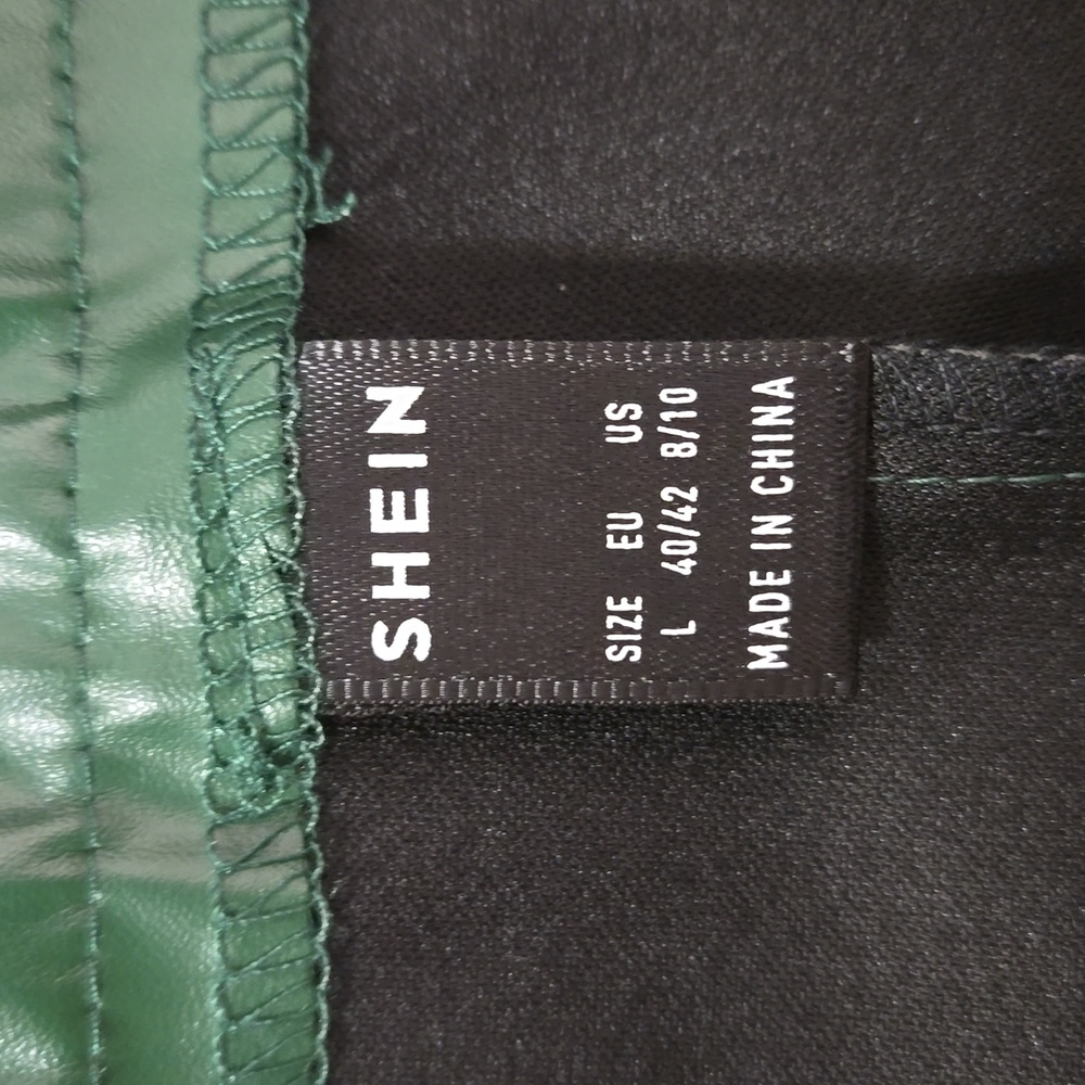 Faux Leather Skinny Pants - Picture 4 of 5